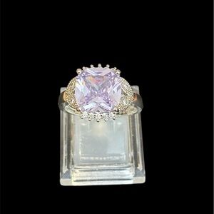 Elegant Silver and Purple Women's Ring